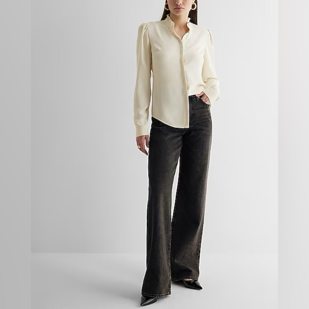 Express Relaxed Ruffle Neck Portofino | XS - Picture 2 of 5